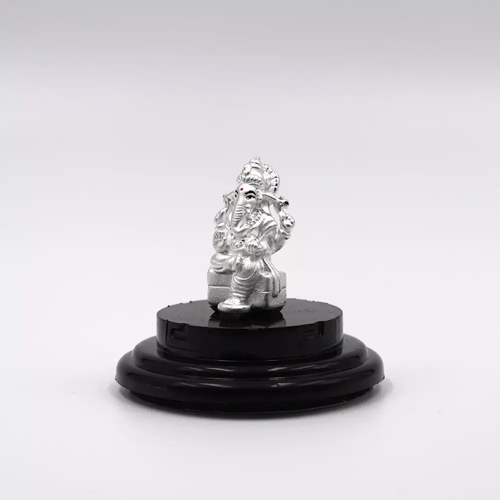 999 Pure Silver Lord Ganesha Statue: Statue for Pooja, Gift, and Car Dashboard