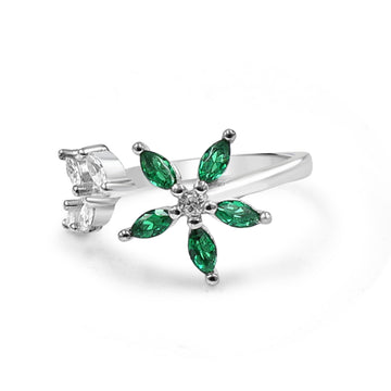 92.50 Silver Flower Ring Green dimond