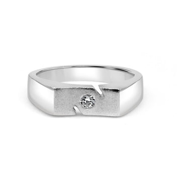92.50 white Dimond Ring for Men Single dimond