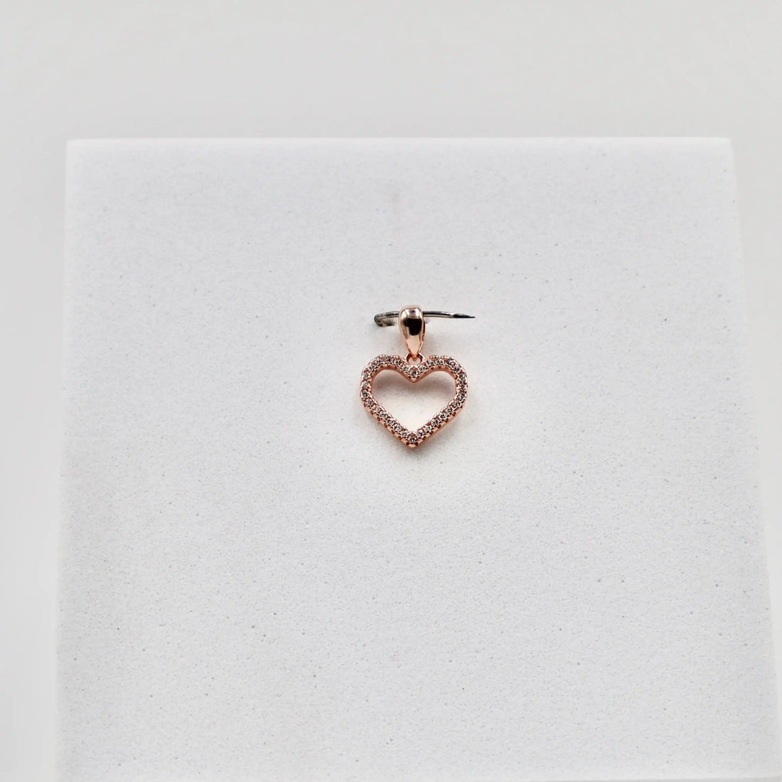 92.50 silver  rose gold Dimond Heart pendent