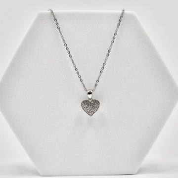 92.50 silver Dimond Heart Pendent with chain