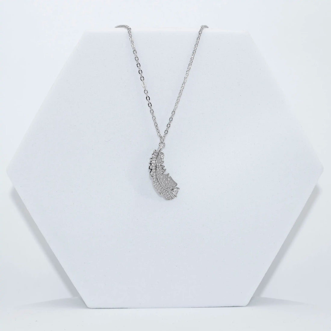 92.50 Silver Dimond Feather pendent with chain