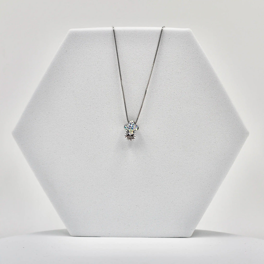 92.50 silver diamond Pendent with chain
