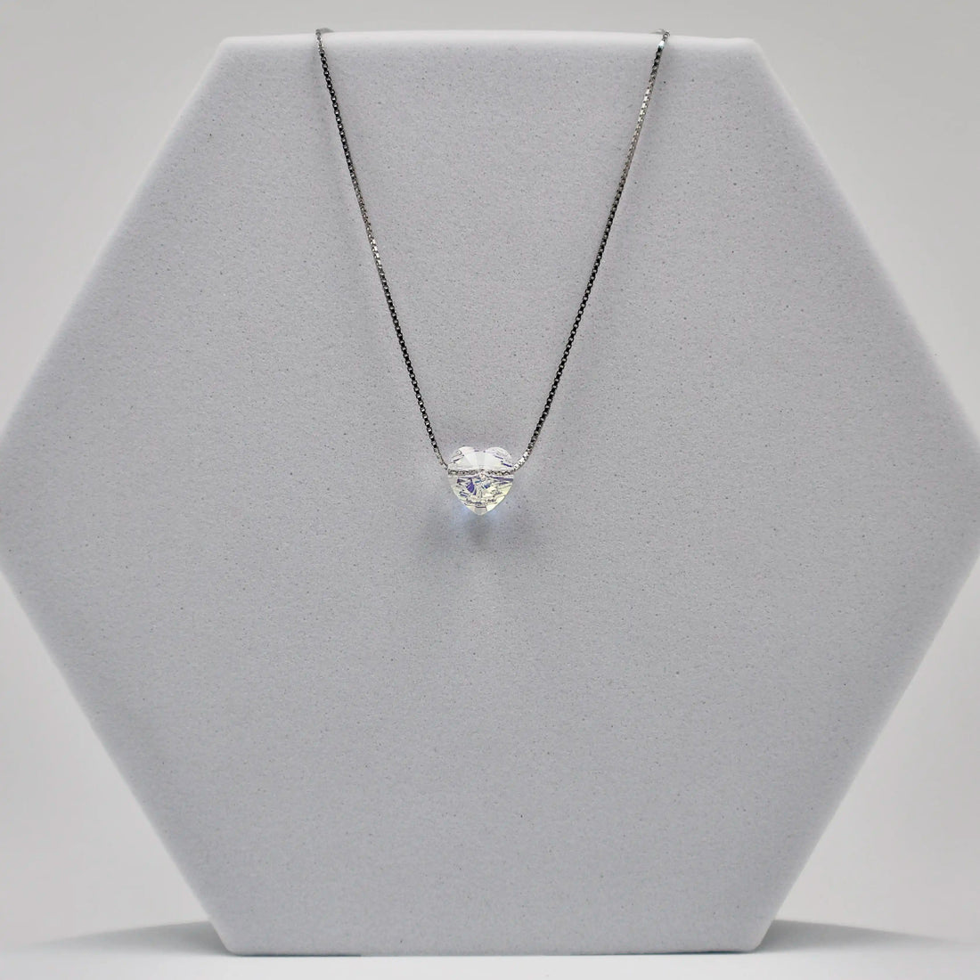 92.50 Silver Heart Dimond Stone Pendent with chain