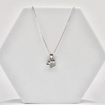 92.50 silver paw symbol  Pendent with chain