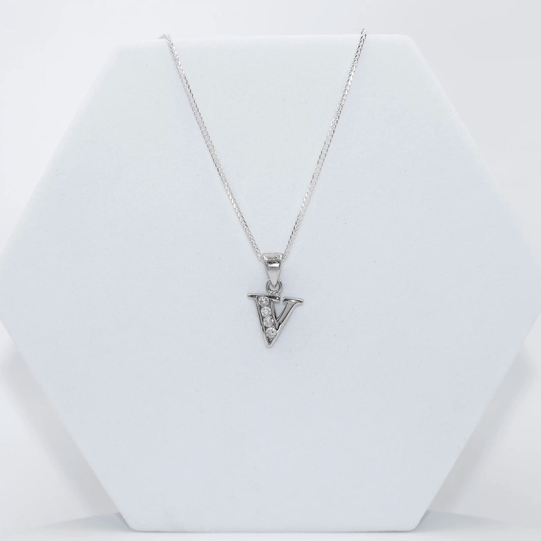 Silver Alphabet V pendent  with Chain